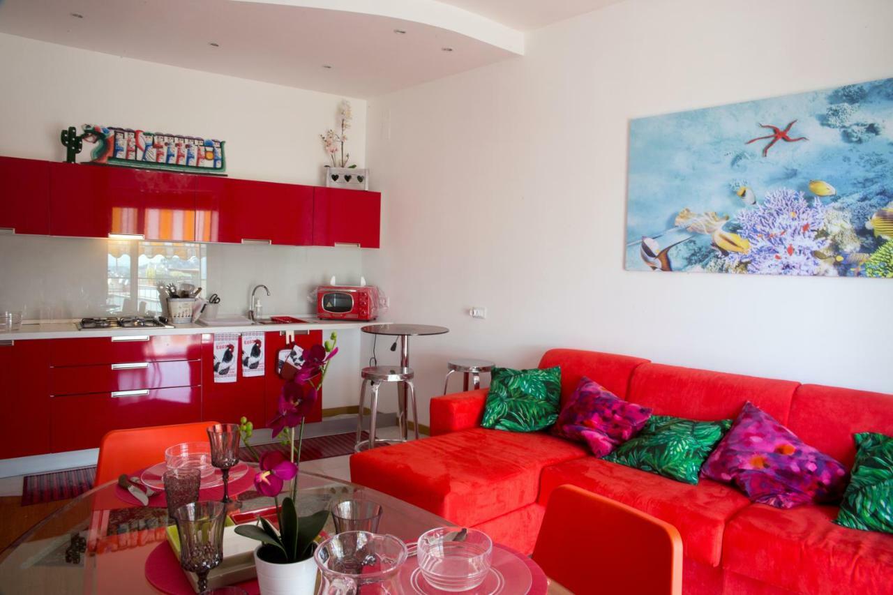 Appartement Le Terrazze Del Sole à Naples Extérieur photo