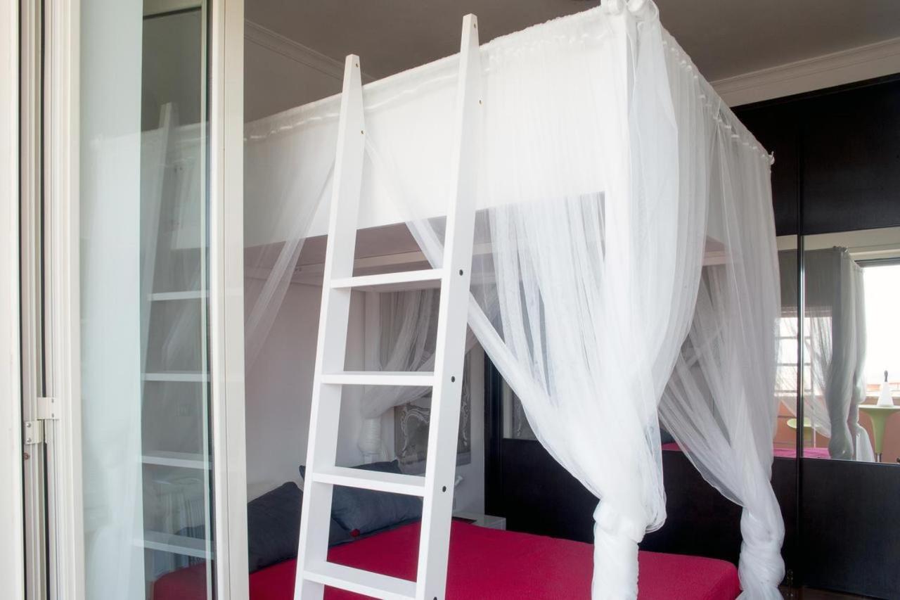 Appartement Le Terrazze Del Sole à Naples Extérieur photo